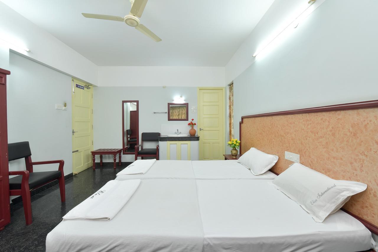 Hotel Elisa International Tourist Home Thiruvananthapuram Exterior photo